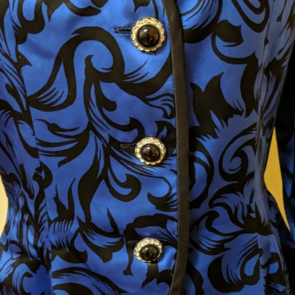 Point View Collection 100% silk Asian influenced - Picture 3 of 6